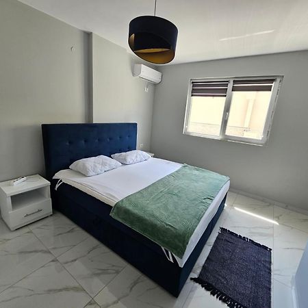 Amazing Sea View Apartment Sarande Ngoại thất bức ảnh