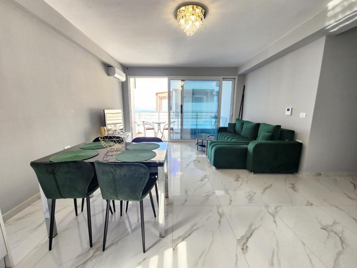 Amazing Sea View Apartment Sarande Ngoại thất bức ảnh