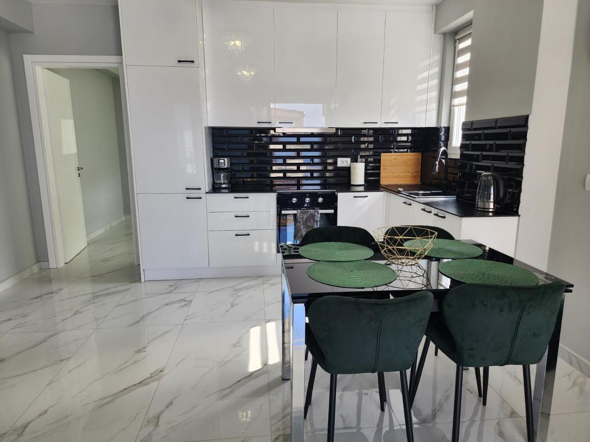 Amazing Sea View Apartment Sarande Ngoại thất bức ảnh