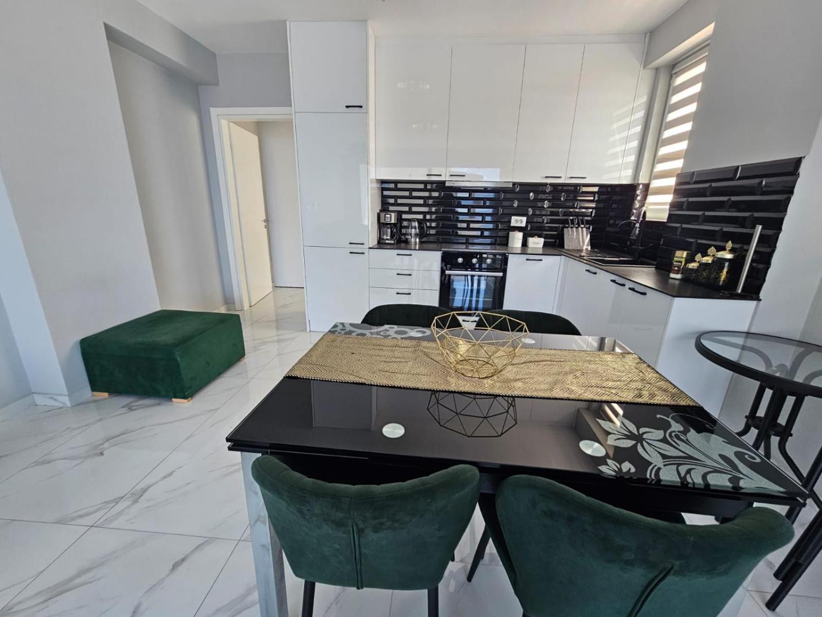 Amazing Sea View Apartment Sarande Ngoại thất bức ảnh